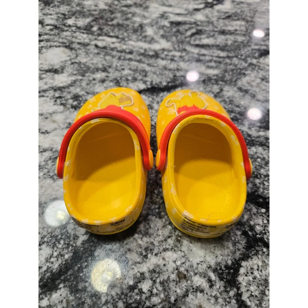 Disney Winnie the Pooh Yellow‎ Clogs Sandals Toddler Size 3 Red Strap Slip-On